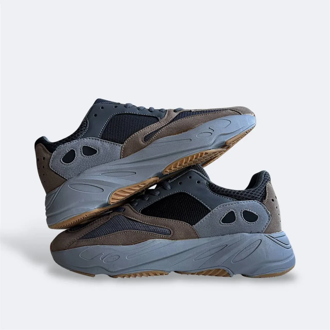 Кросівки Чоловічі Adidas Yeezy Boost 700 Black Brown Gray Арт 184 (Адідас Ізі) 7