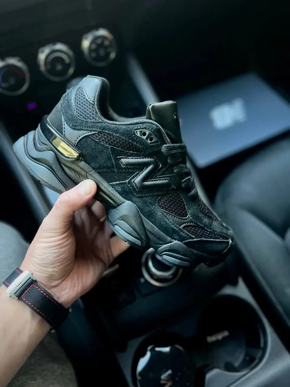 New Balance 9060 All Black Арт 21696 (Нью Беленс 9060, унісекс) 3