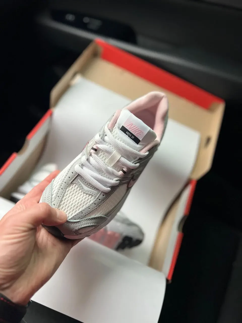 Nike Air Max Moto 2k White Gray Pink Арт 21715 ( Найк Аир Макс Мото 2к, унисекс) 4