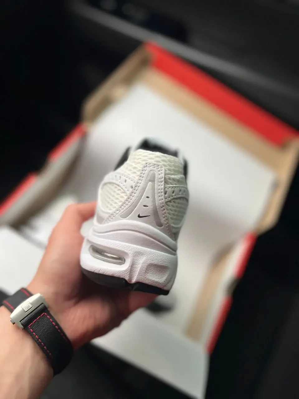 Кроссовки Женские Nike Air Max Moto 2k White Арт 21718 (Найк Аир Макс Мото 2к, унисекс) 3