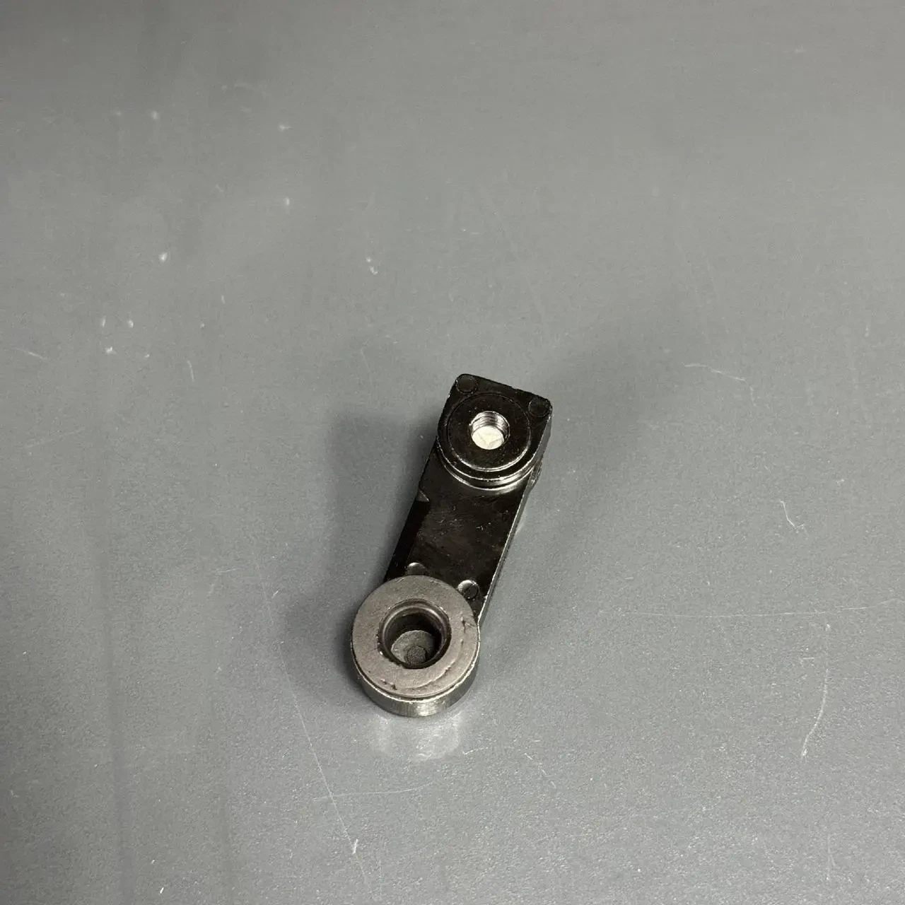 Фіксатор троса коробки передач Volkswagen ,Seat, Audi, Skoda 09G321397A 1K0713265C 5K1713025 1K1713041 2