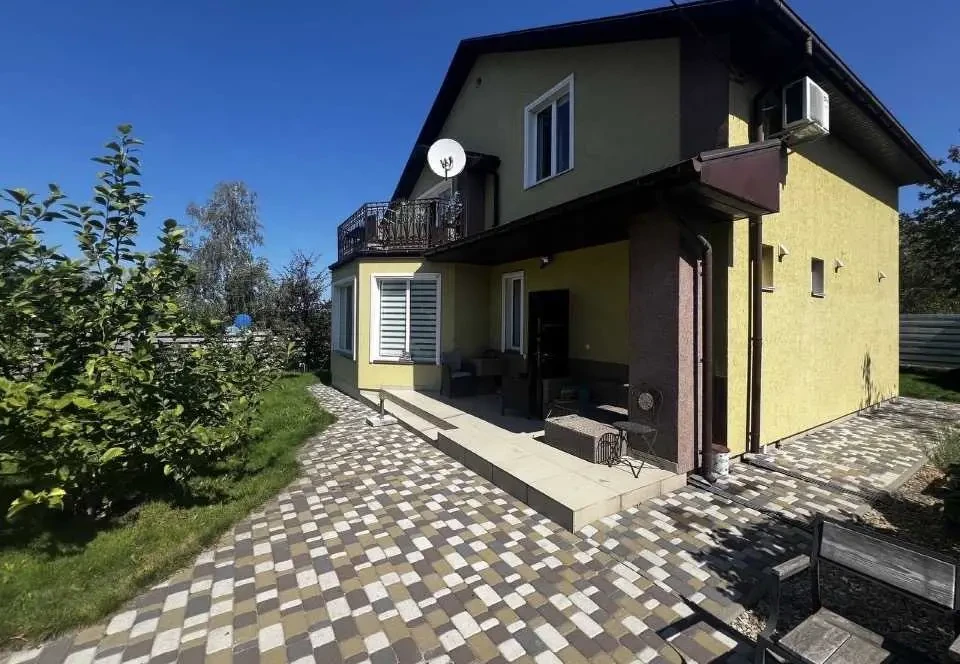 5-к будинок Бучанський, Горенка, мічуріна 4