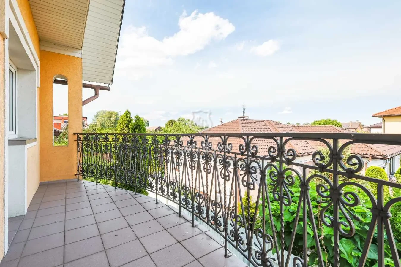 6-к будинок Бориспільський, Вишеньки, Полярна вул. 33 13
