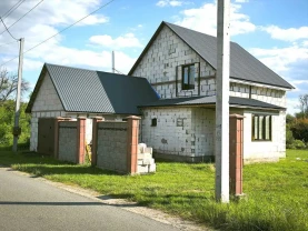 4-к будинок Бучанський, Макарів, Черешньових