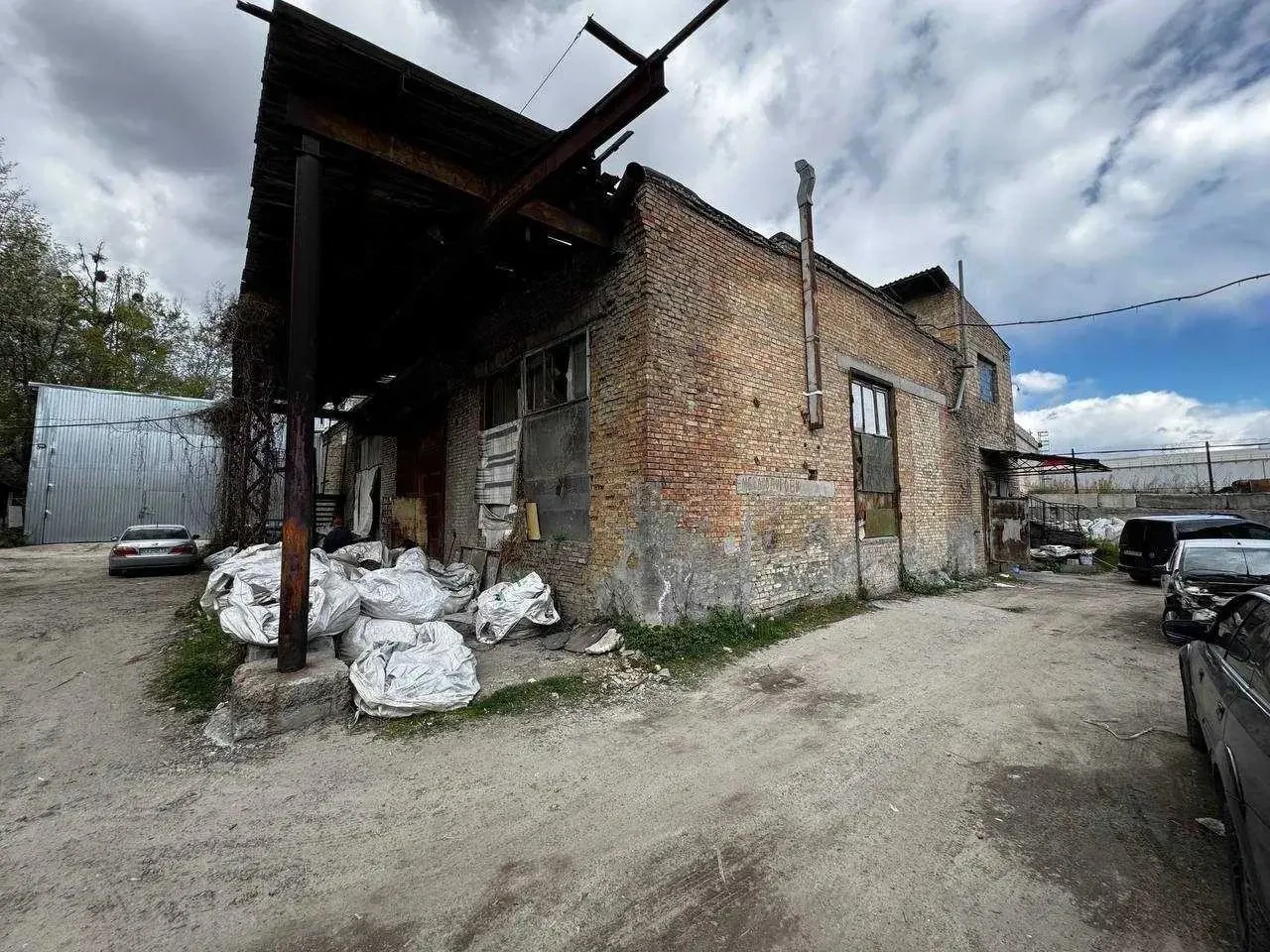 Сдам склад Київ 4