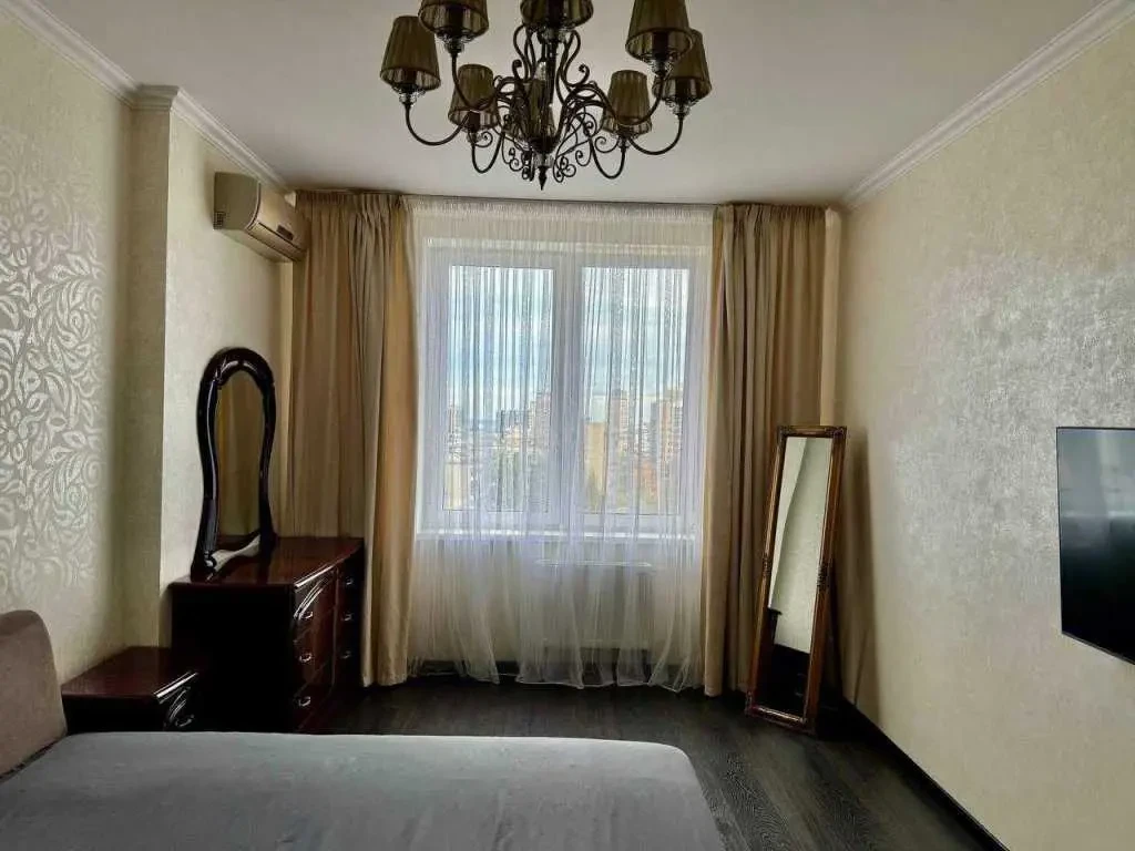 2-к квартира Київ, Шевченківський, Дмитрівська 80 13