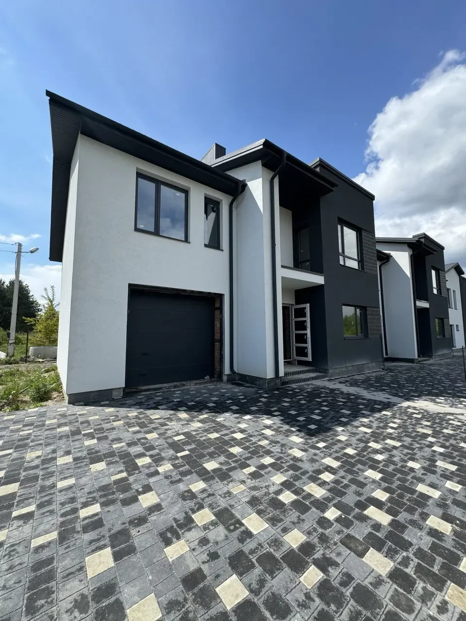 Продаж 3 кімнатного будинку Білогорща 2