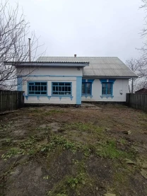 4-к будинок Білоцерківський, Пилипча, Лісова