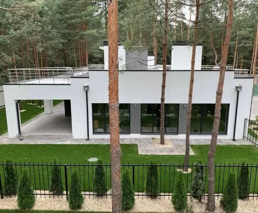 4-к будинок Броварський, Рожівка, Лісова 4