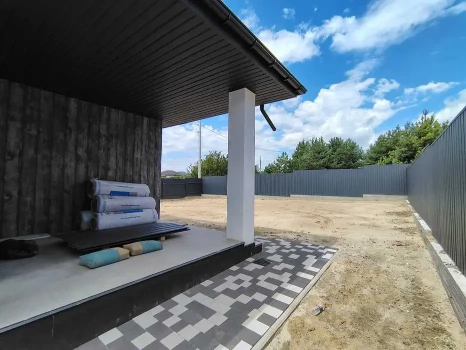 3-к будинок Фастівський, Путрівка, Короленка 3
