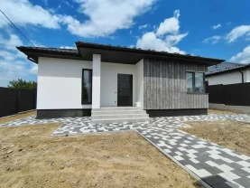 3-к будинок Фастівський, Путрівка, Короленка