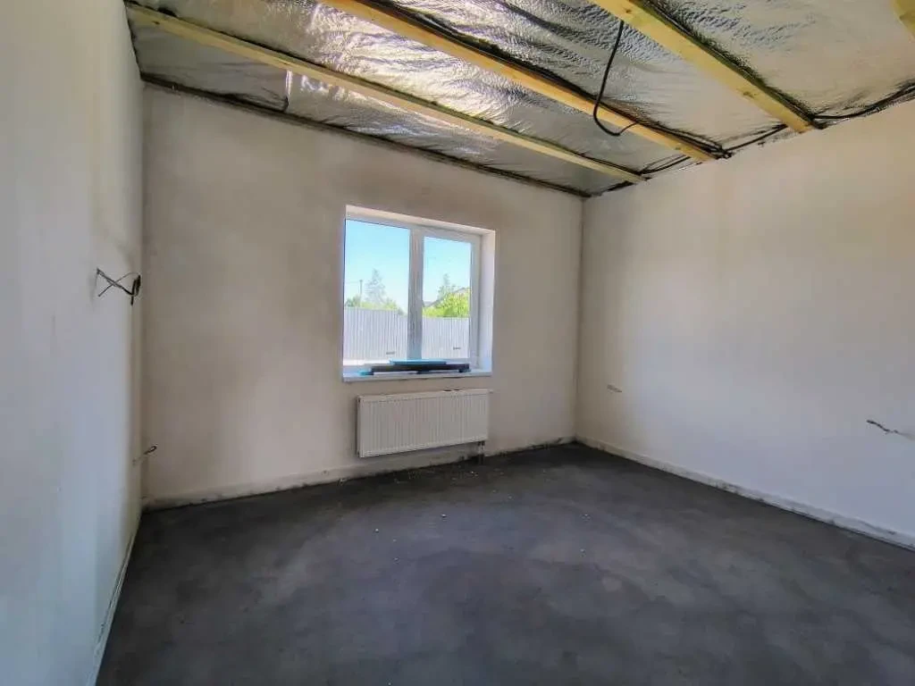 3-к квартира Фастівський, Крячки, Авіаторів 21
