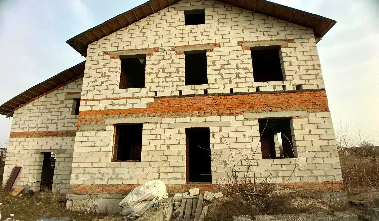 6-к будинок Бучанський, Березівка, полевая 20