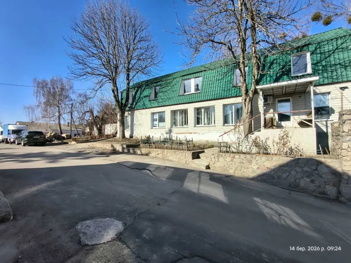виробничі приміщення Канівський, Канів, Іллєнка 11