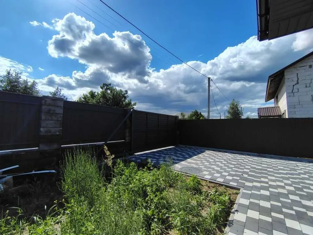 4-к будинок Фастівський, Крячки, Центральна 10