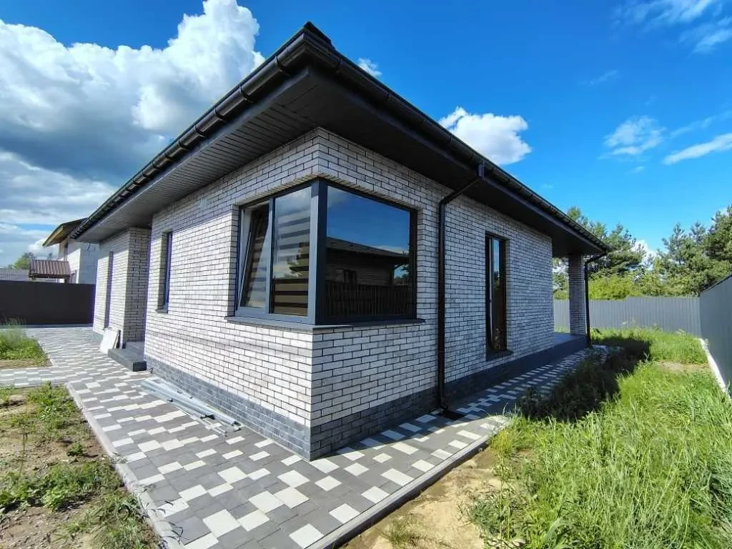 4-к будинок Фастівський, Крячки, Центральна 13