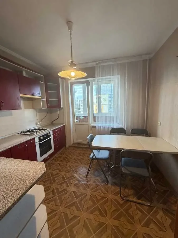 3-к квартира Бучанський, Вишневе, Машинобудівників 15а 3