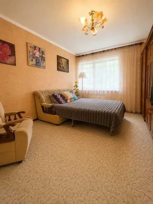 2-к квартира Білоцерківський, Пшеничне, Леніна 3