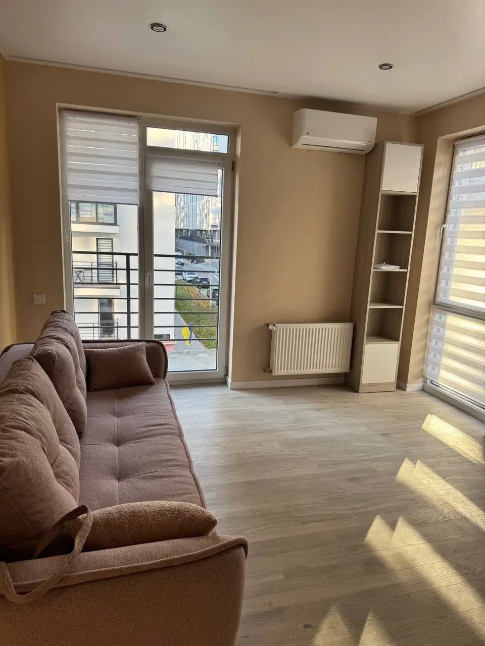 Продаж 2-кім. квартири 55 м.кв., в. Малоголосківська 5