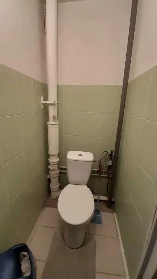 кімната Київ, Дарницький, Ревуцького 13 2