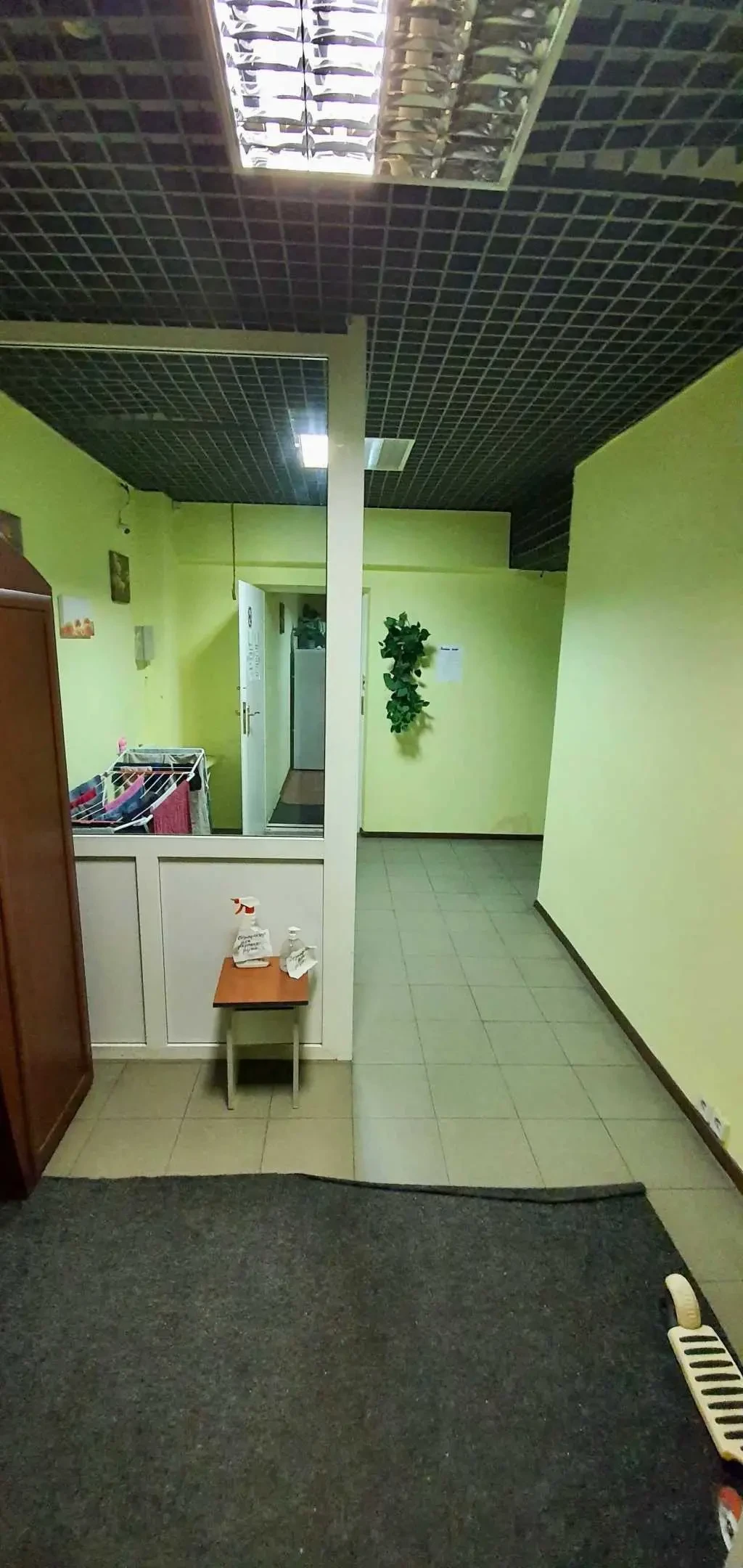 торгові площі Київ, Голосіївський, Саксаганського 67 11