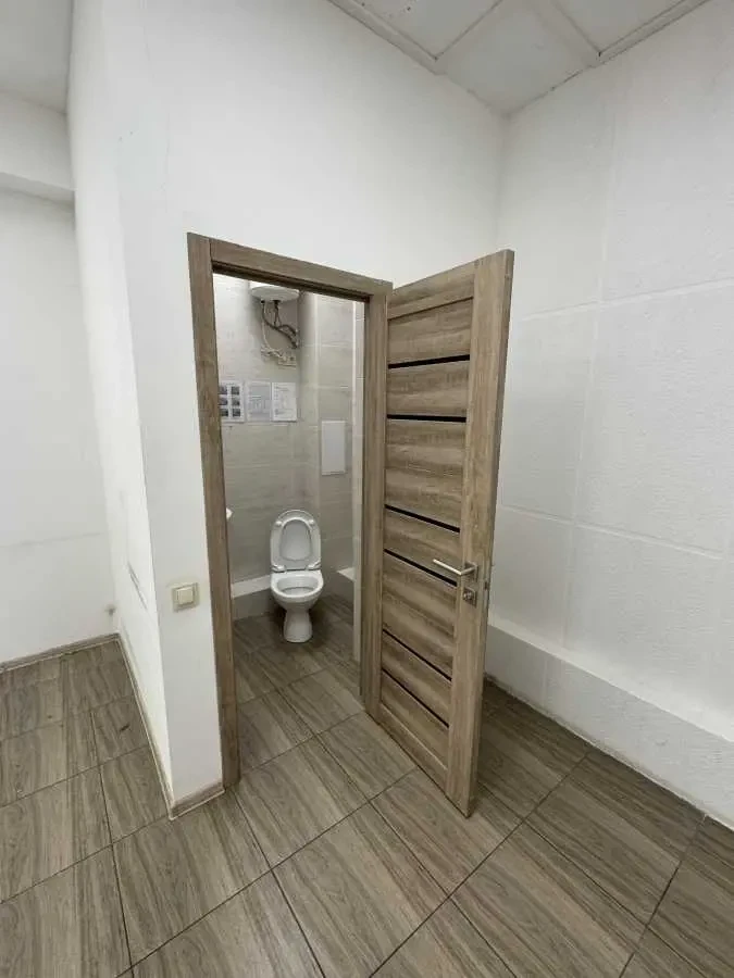 торгові площі Київ, Подільський, Тираспольська 54 10