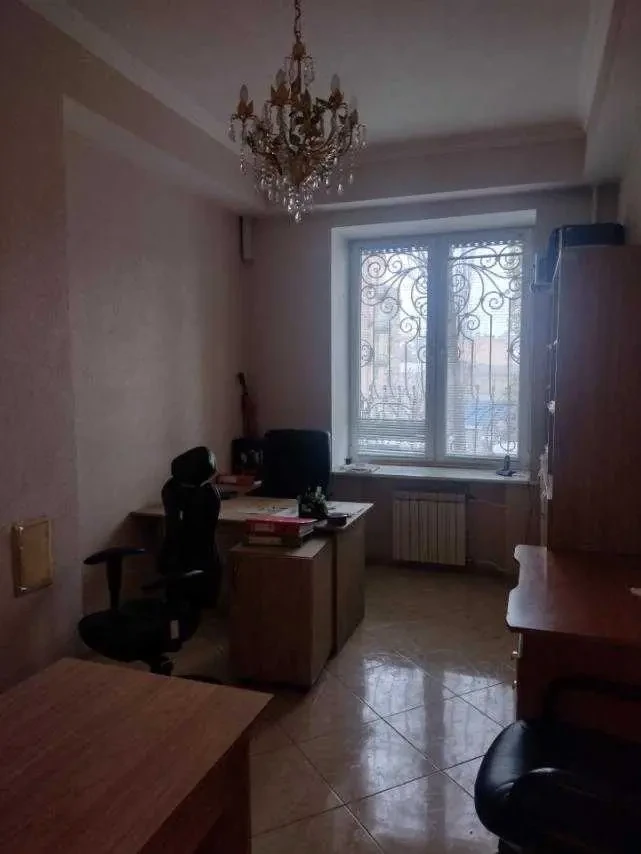 офісне приміщення Київ, Печерський, Хрещатик 25 11
