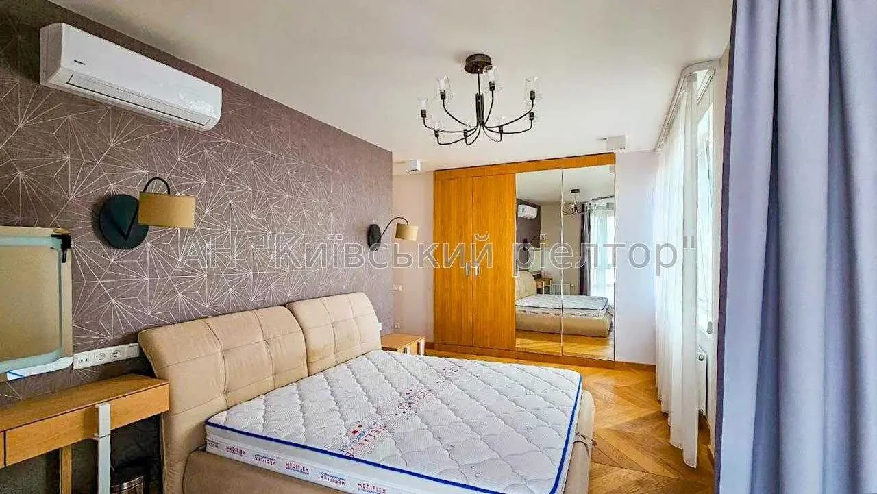 3-к квартира Київ, Голосіївський, Голосіївський 95А 2