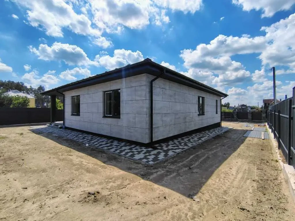 3-к квартира Фастівський, Крячки, Авіаторів 5
