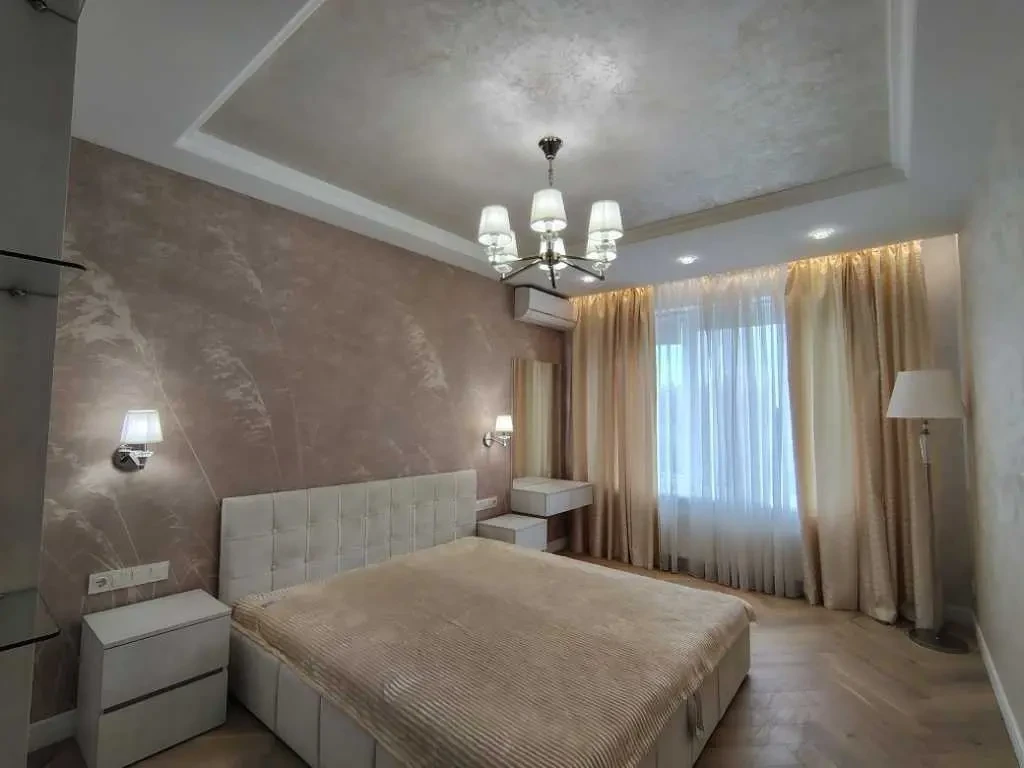 2-к квартира Київ, Голосіївський, Академіка Глушкова 15