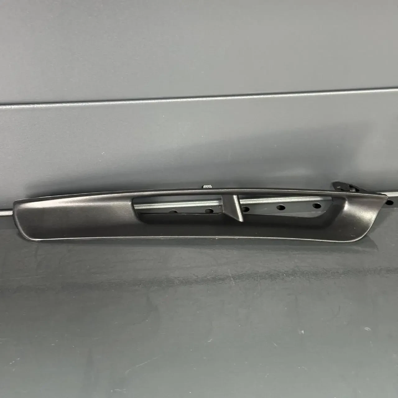 Накладка права Camry 80 52712AQ010