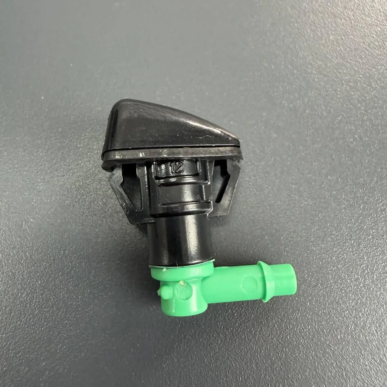 Форсунка омивача JEEP GRAND CHEROKEE WK2 2017 2018 2019 2020 2021 68260443AA 55372143AB 55079049AA