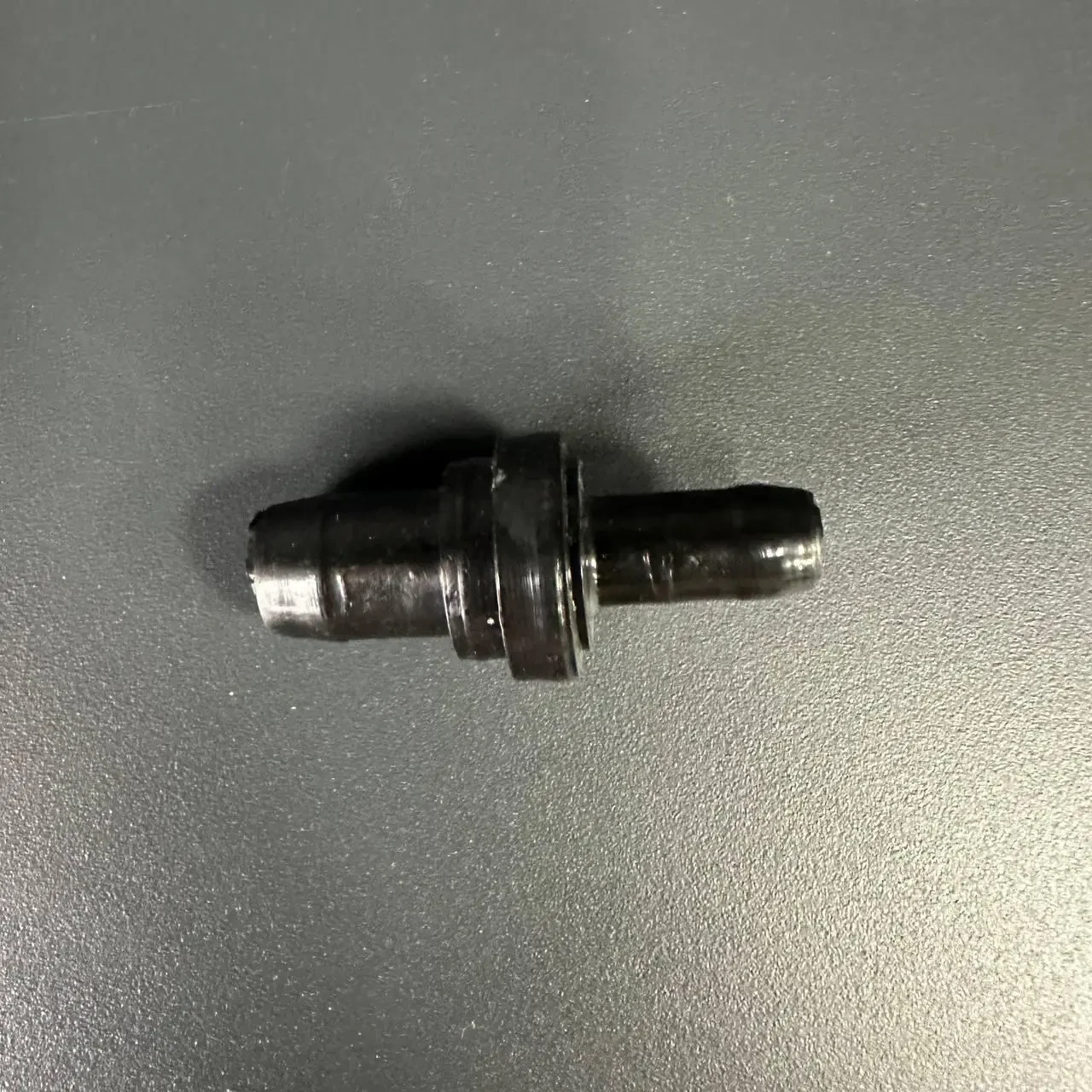 Клапан PCV (вентиляції картерних газів) Nissan Frontier Sentra JDM 11810-75T00 11815-AA120 1181041B02 1181041B02