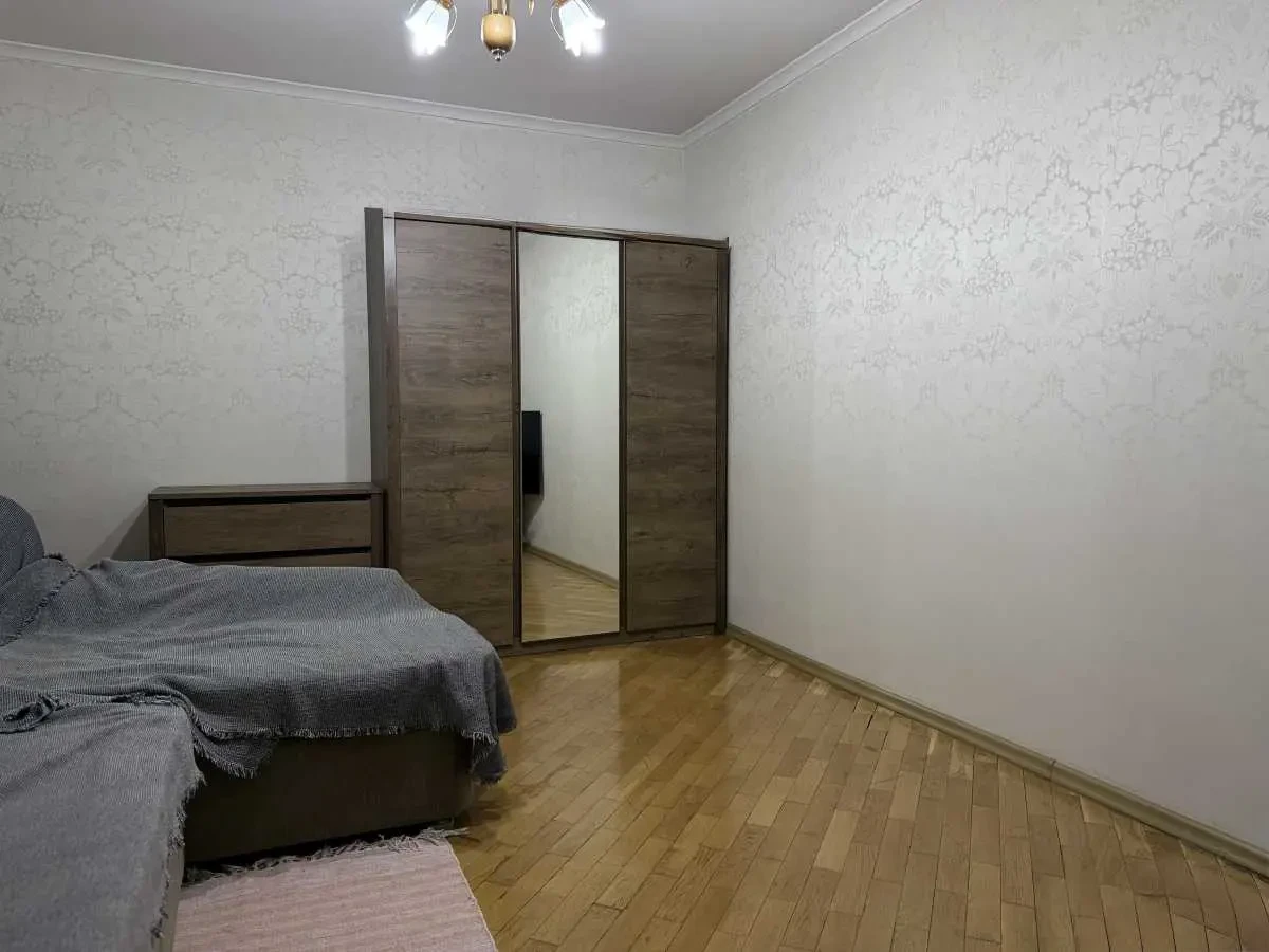 3-к квартира Київ, Дніпровський, Новаторів 9