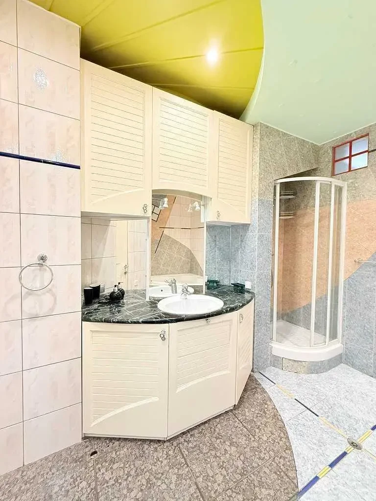 3-к квартира Київ, Голосіївський, Велика Васильківська 48 11