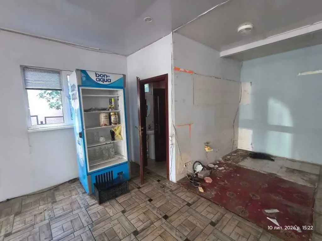 торгові площі Київ, Деснянський, Братиславська 14Б 23