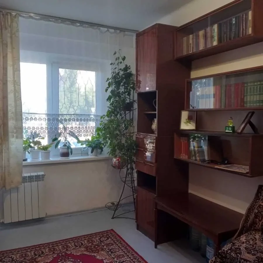 кімната Київ, Дніпровський, Верховної Ради 24 10