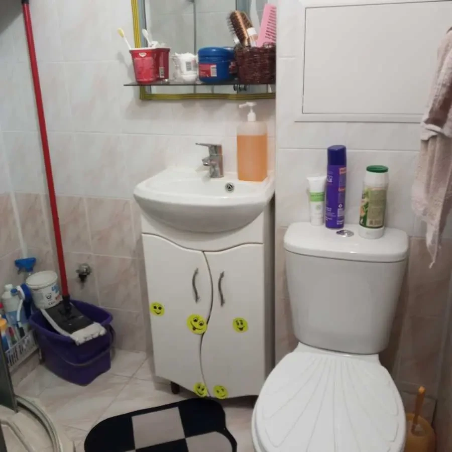 кімната Київ, Дніпровський, Верховної Ради 24 4