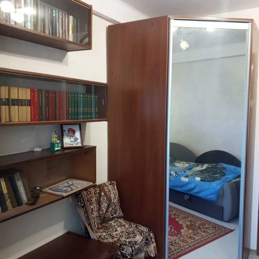 кімната Київ, Дніпровський, Верховної Ради 24 9