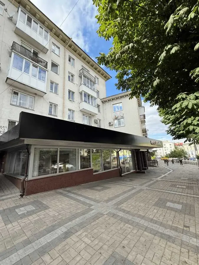 торгові площі Луцьк, Винниченка 25 3
