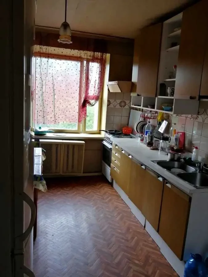 кімната Київ, Шевченківський, Дегтярівська 6 5