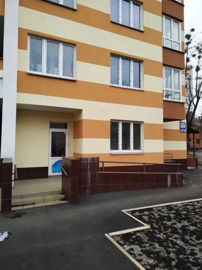 торгові площі Київ, Дніпровський, Краківська 27б 5