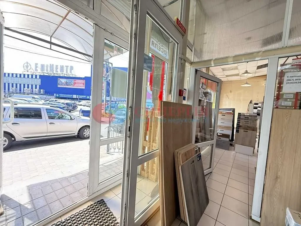 торгові площі Київ, Святошинський, Кільцева 5
