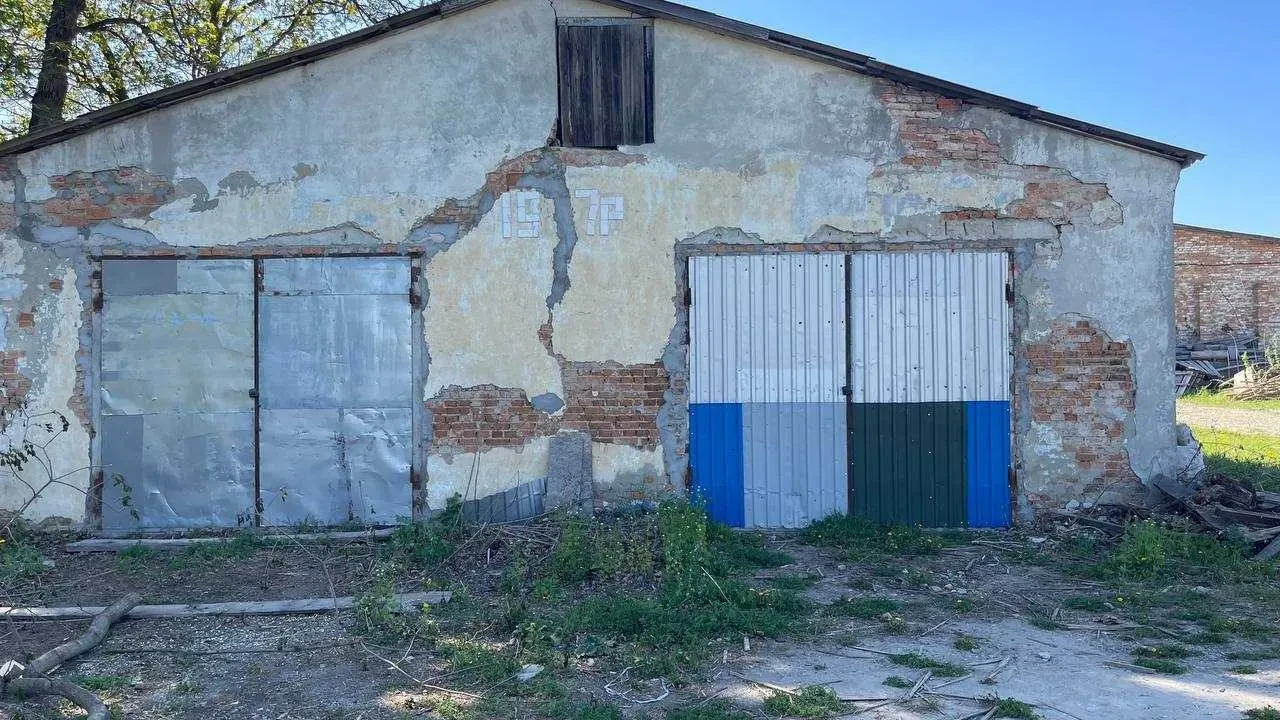 приміщення, будівлі Ярмолинецький, Ярмолинці, Залізнична 15 11
