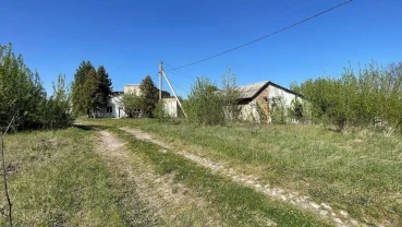 приміщення, будівлі Ярмолинецький, Ярмолинці, Залізнична 15