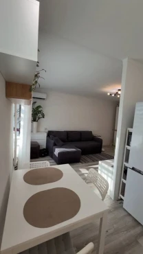 Продаж 1-кім. квартири 29.3 м.кв., в. Сосюри
