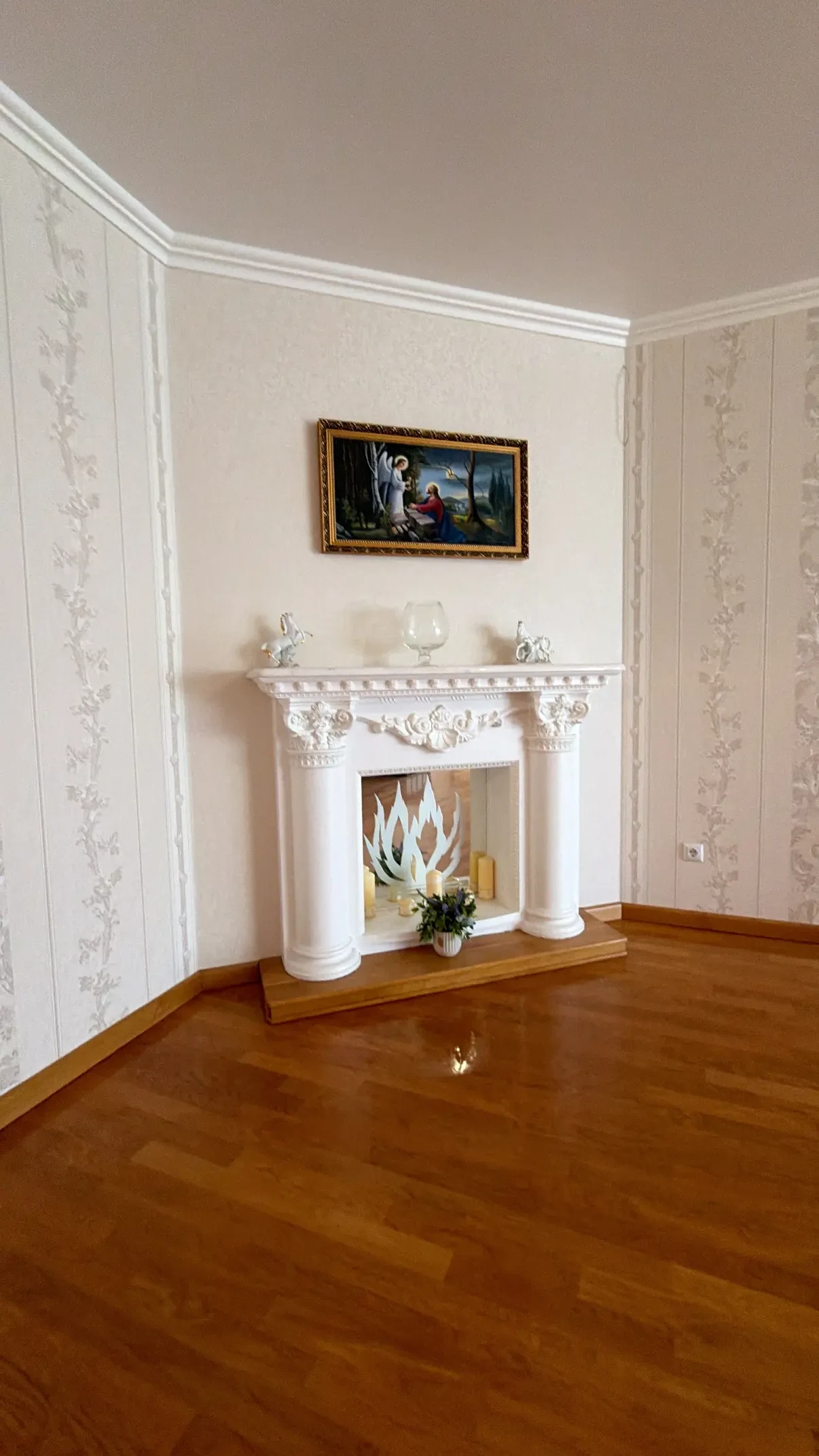 Продаж 3-кім. квартири 97 м.кв., в. Крушельницької 6
