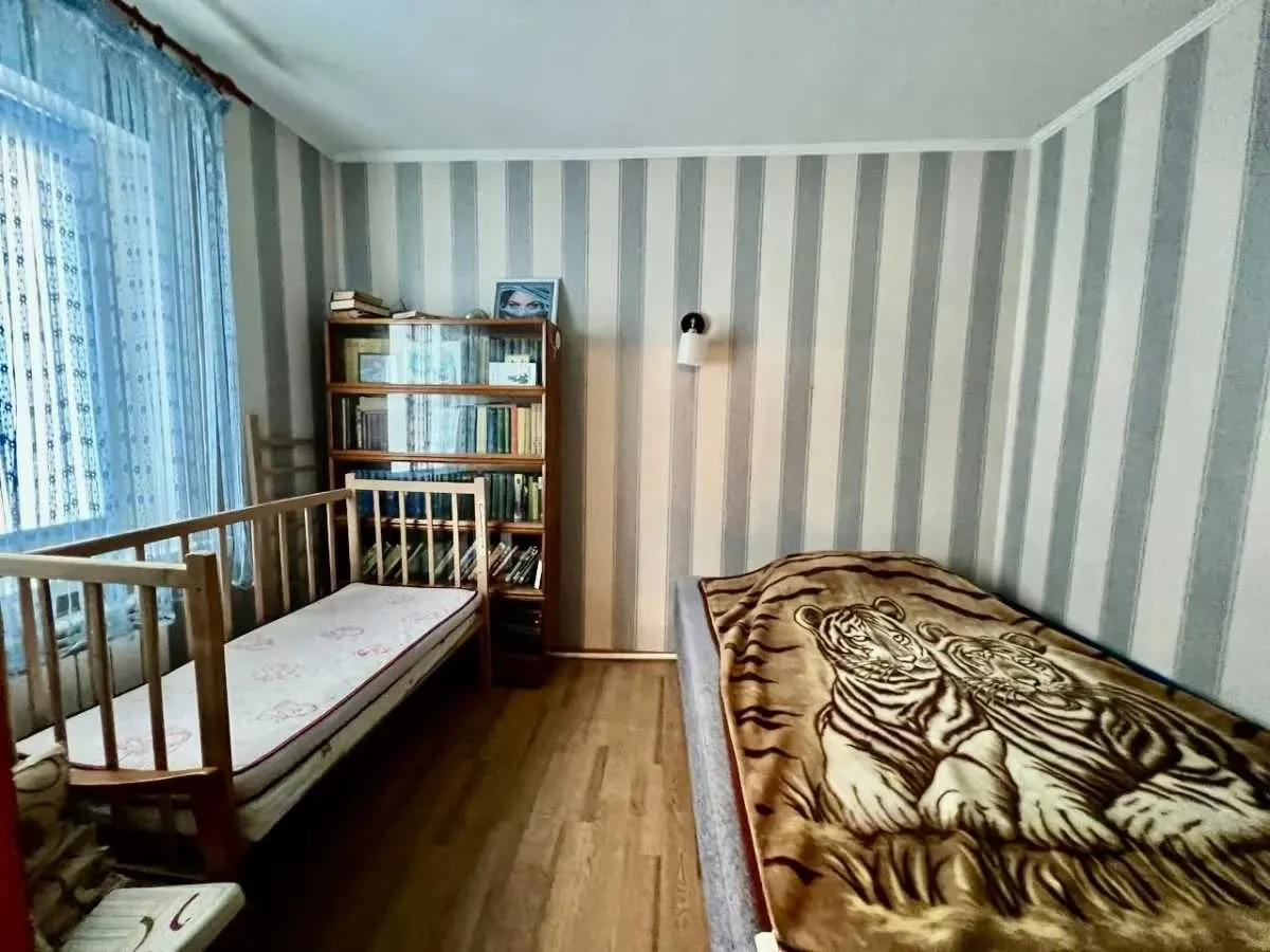 3-к дача Бучанський, Лісне, Лісова 9