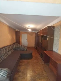 кімната Київ, Деснянський, Кубанської України  39