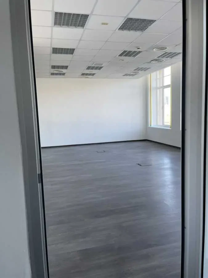 офісне приміщення Київ, Солом`янський, Миколи Грінченка 4б 6